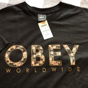 Obey Shirts - Men’s medium size Obey s-shirt Obey Shirts - Men’s medium size Obey s-shirt